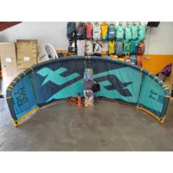 Pack Kitesurf Occasion Bandit XIII 11m² + Barre Linx + Harnais Culotte + Pads Vario + Planche Select + Pompe (DV LIBERO ROMANE)